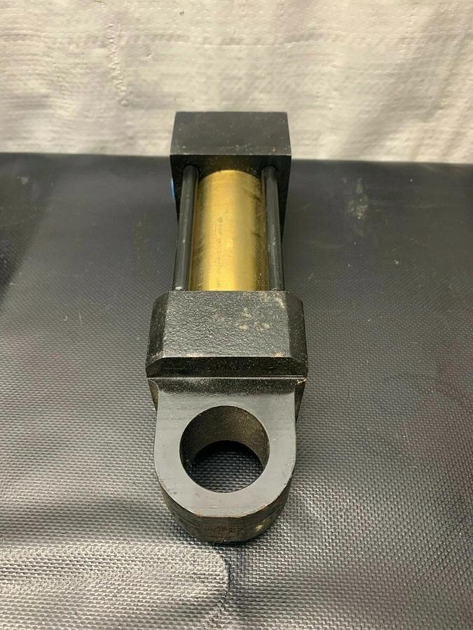 Used Royal West Coast Cylinders A215L2A1A2D1BPP Cylinder