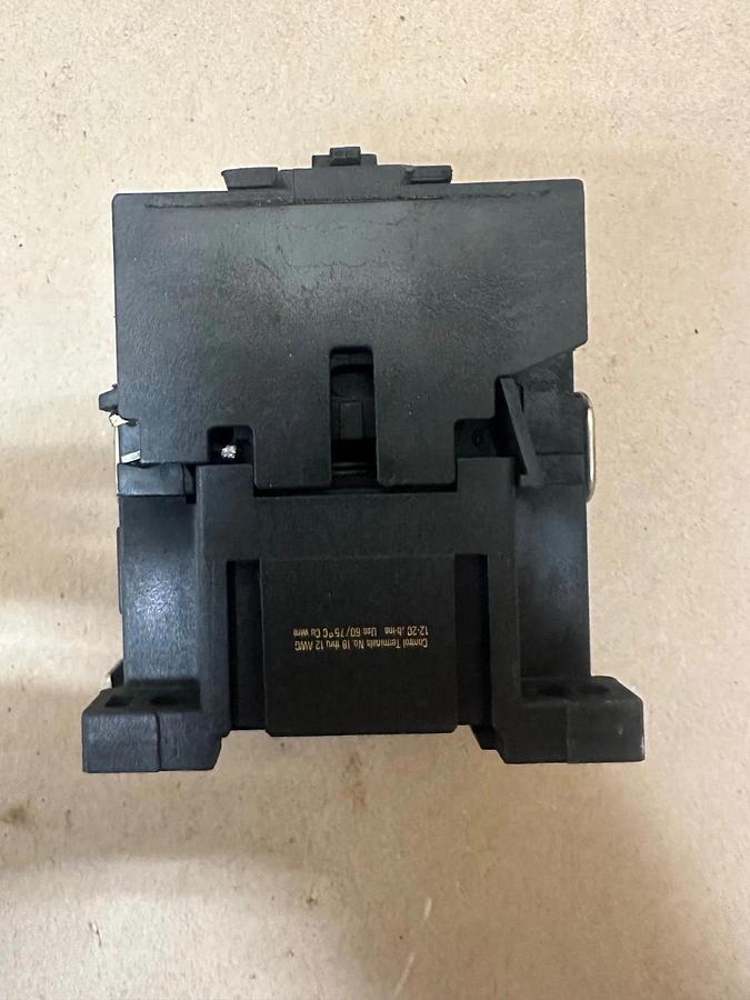Used General Electric CR4RA Contactor