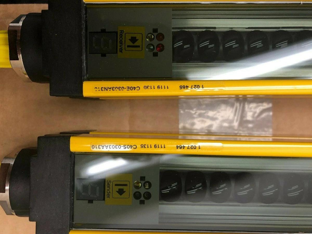 Used SICK C4000 C40S-0303AA310 (Sender) C40E-0303AN310 (Receiver)