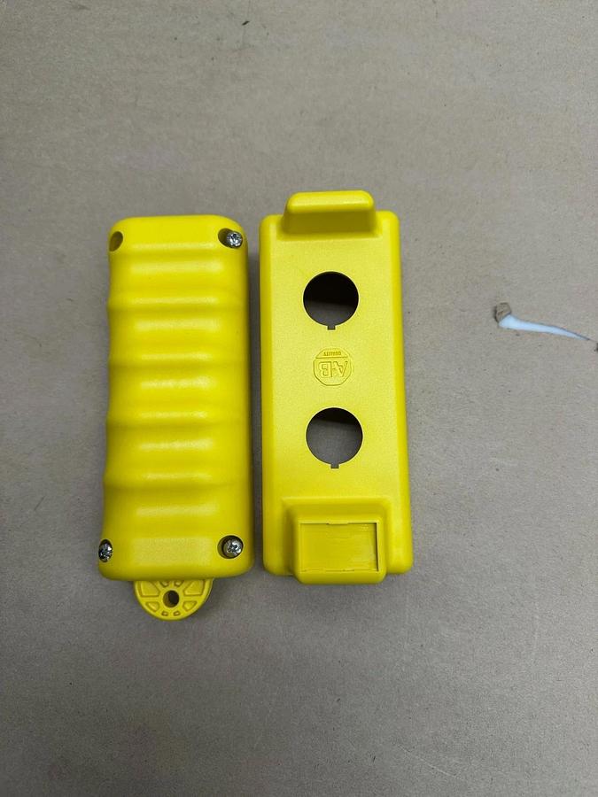 Used Allen Bradley 800F-F25 Plastic Enclosure *NEW*