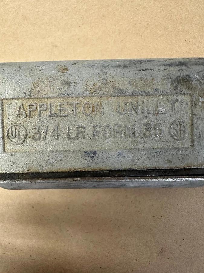 Used Appleton LR Form 35, 3/4” Conduit - Lot of 2