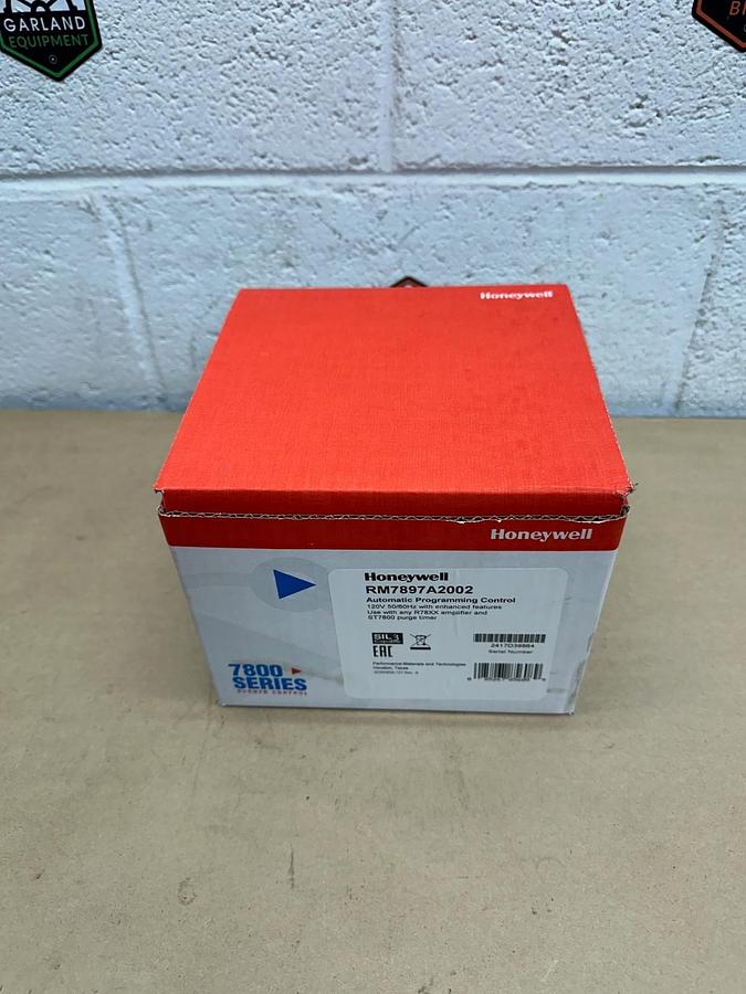 Used Honeywell RM7897A2002 Automatic Programming Control *NEW*