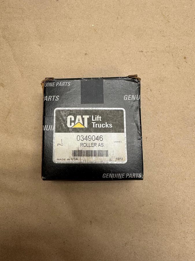 CAT 0349046 Roller Assembly