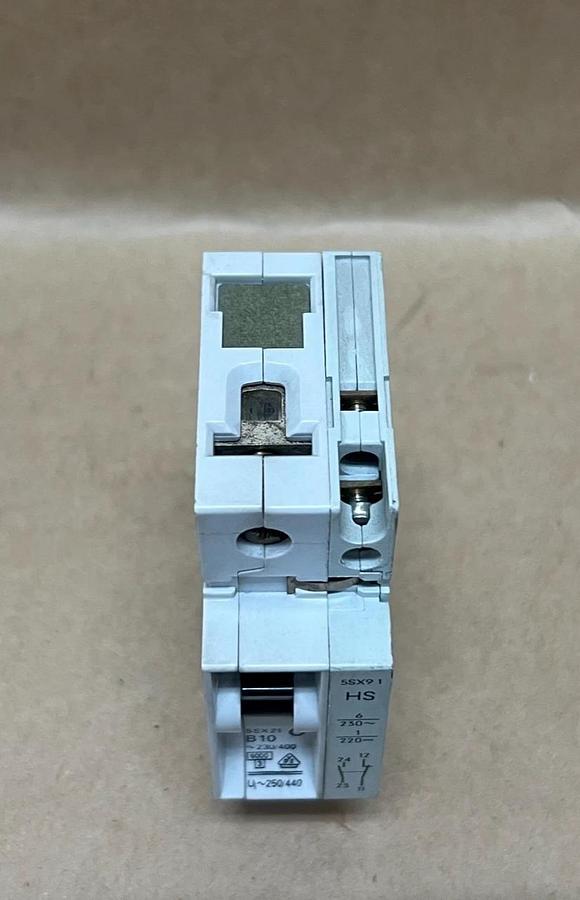 Used Siemens 5SX21 B10, 230/400V, Circuit Breaker