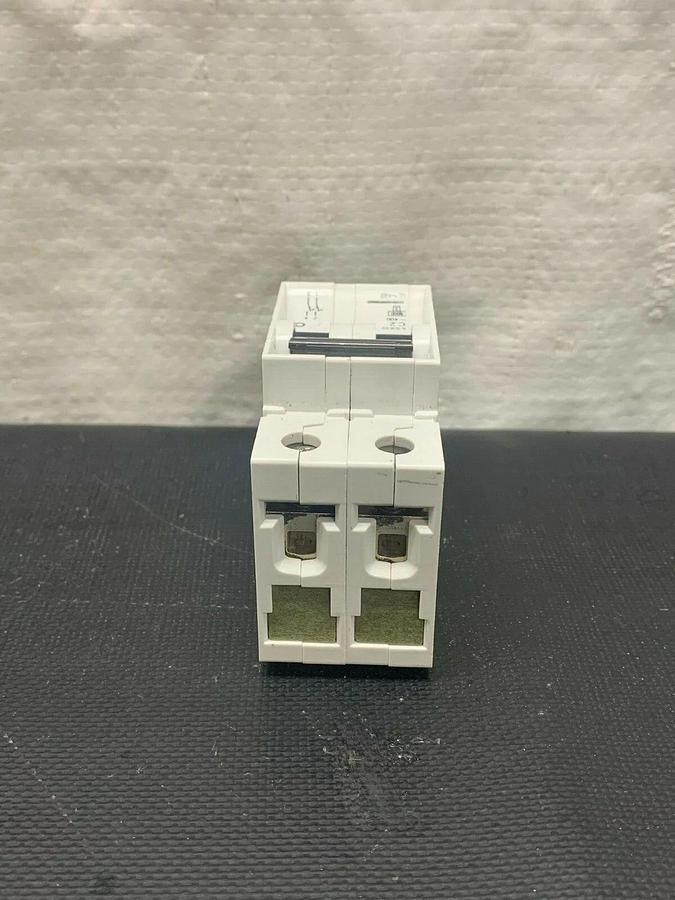 Used Siemens 5SX2 Circuit Breaker Switch 480V AC