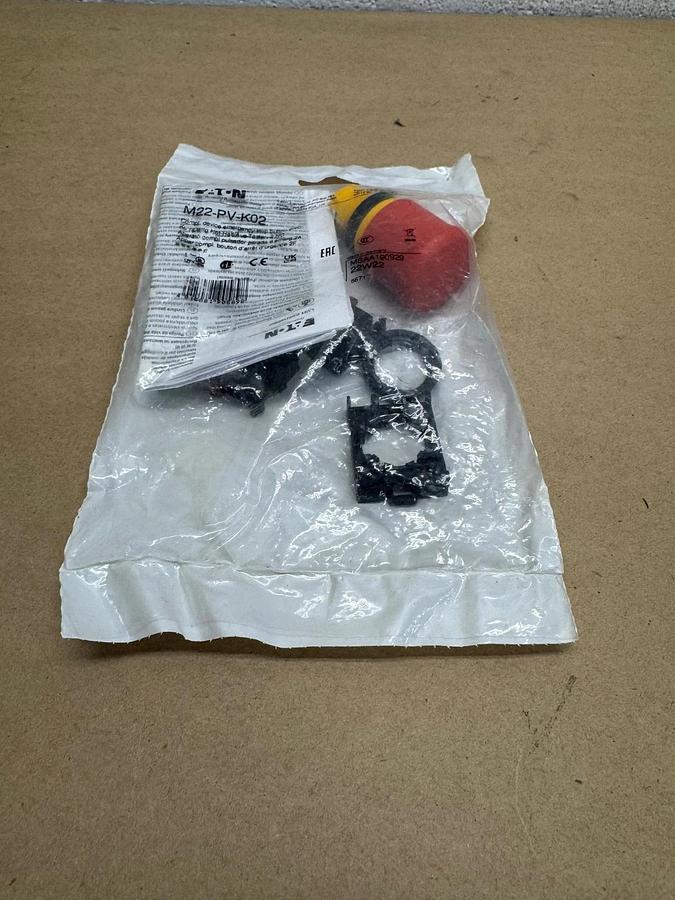 Eaton M22-PV-K02 Emergency Stop Button *FACTORY SEALED*
