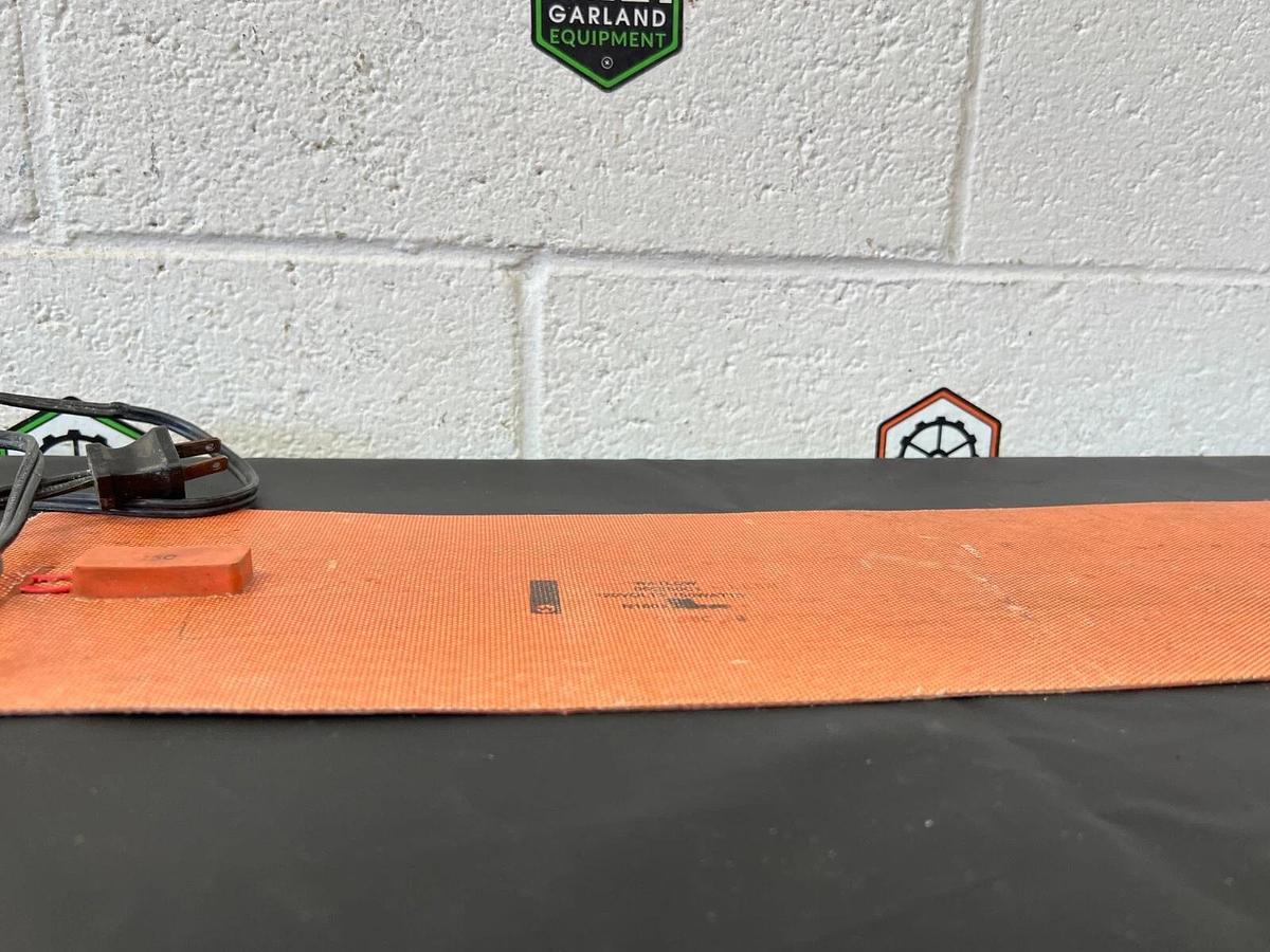 Used Watlow 060250C1 120V/750 Watts Silicone Rubber Heater