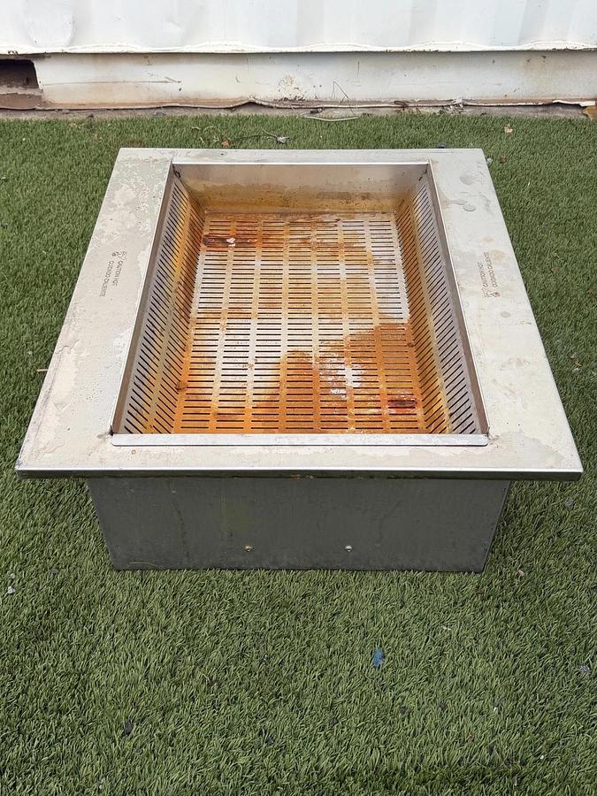 Used Marshall Air Systems Inc. CZ3K-2AC Overshelf/ Heated Food Holding Unit