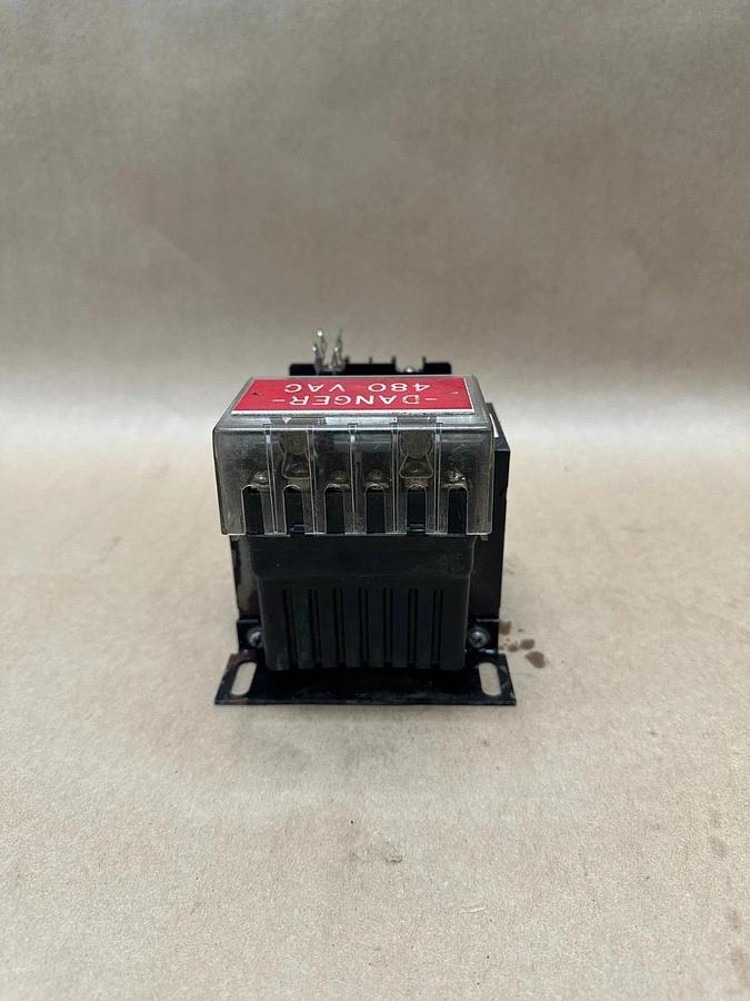 Used Hammond Power Solutions PH500MQMJ 500VA, 50/60Hz Control Transformer