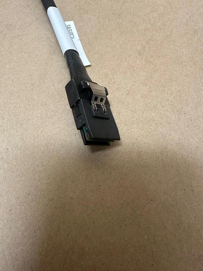 Used Intel D33289-003 SATA Cable *NEW*