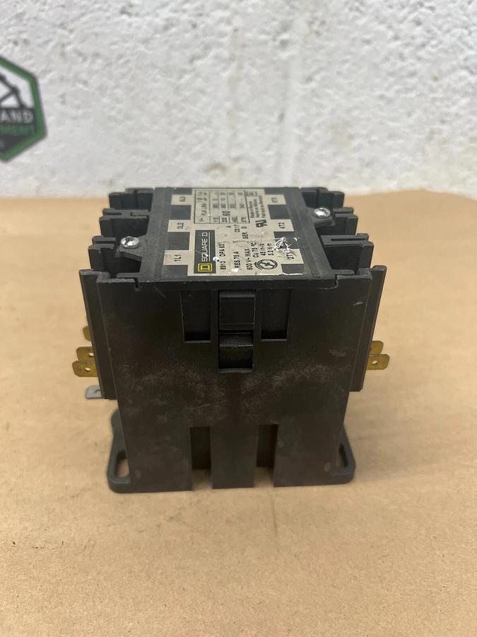 Used Square D 8910 DPA63 Contactor, 600V~Max
