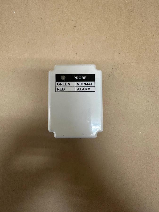Used WILO 2760430 Macromatic Seal Leak Relay w/ Magnecraft Base