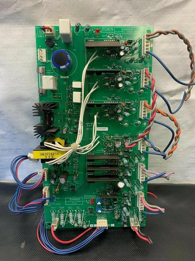 Used Toshiba 35589W Control Board