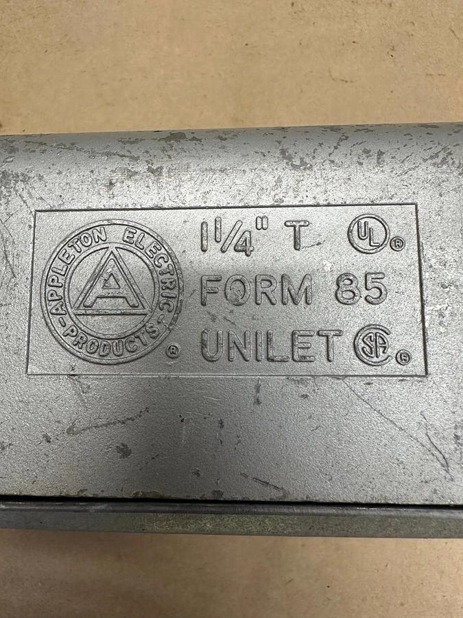 Used Appleton Form 85 T 1-1/4” T Conduit