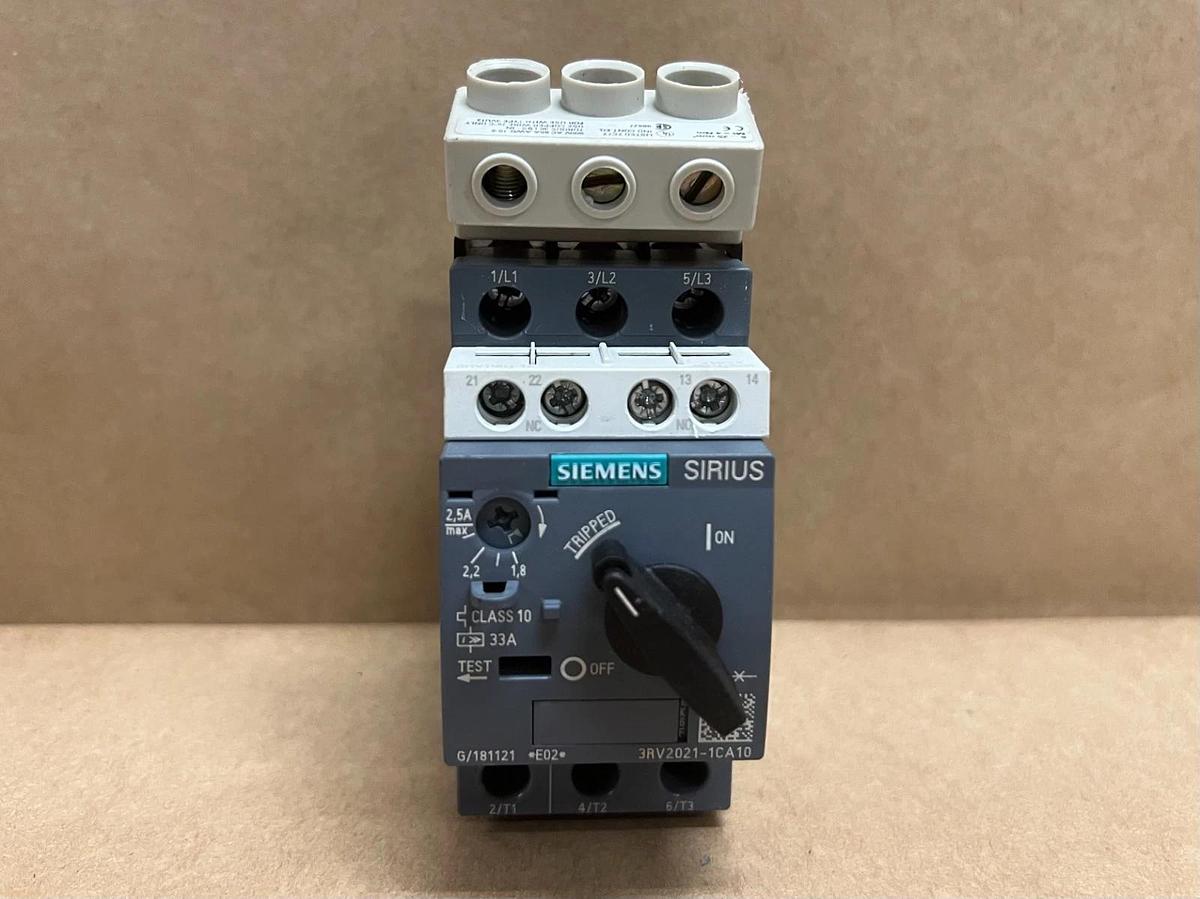 Used Siemens 3RV2021-1CA10 Motor Protection Circuit Breaker, Adj Trip Range 1.8-2.5A