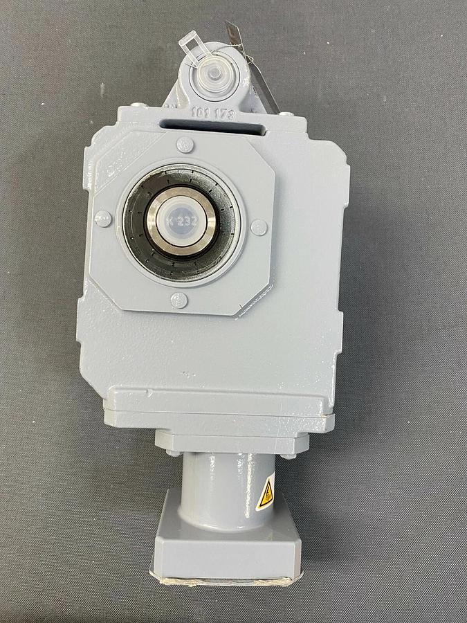 Strober K102SGD0115MQ10 Helical Bevel Gear Drive