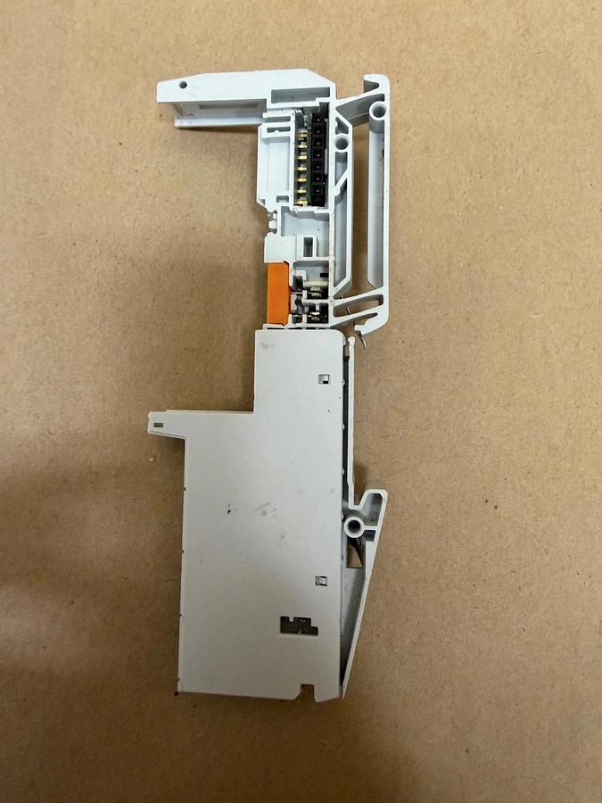 Used Eaton XN-S4T-SBBS Spring Loaded Terminal