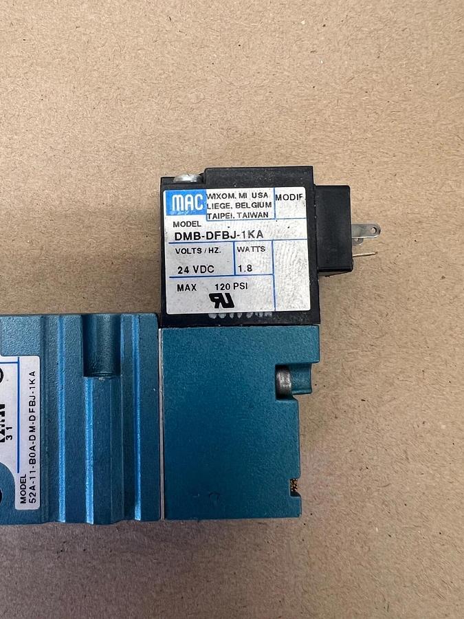 Used MAC 52A-11-B0A-DM-DFBJ-1KA Solenoid Valve