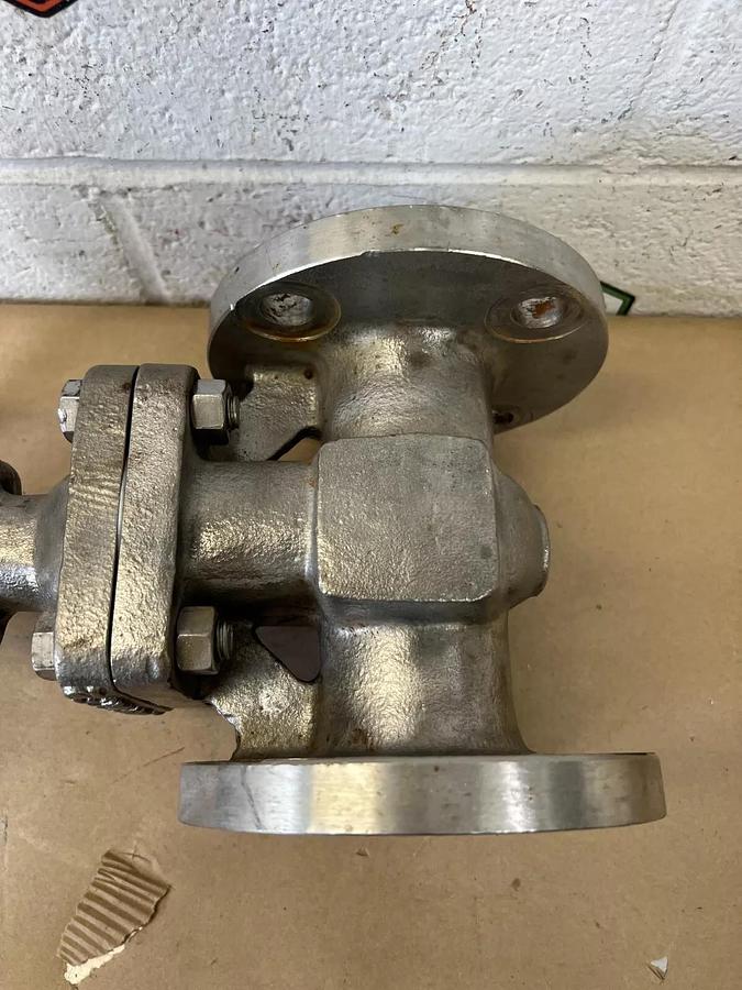 Used Kinka CF8M/316 Stainless Steel Globe Valve, Class 150 (2”)