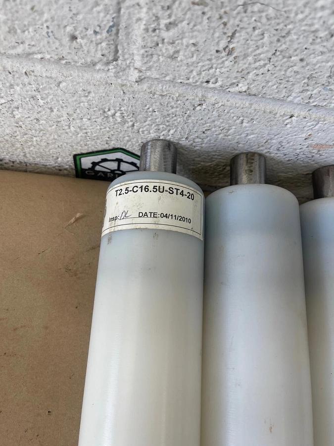 Used Enduride Canada-USA Inc T2.5-C16.5U-ST4-20 Conveyor Roller D:2.5" L:16" Lot of 4