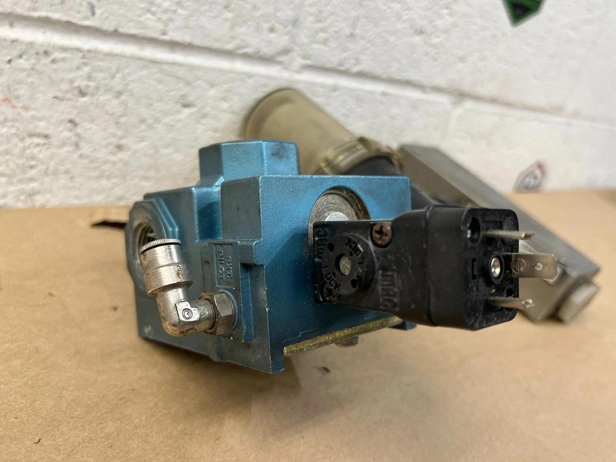 Used MAC 56C-33-501JJ Solenoid Valve, w/ Nylon Filter + Manifold Valve