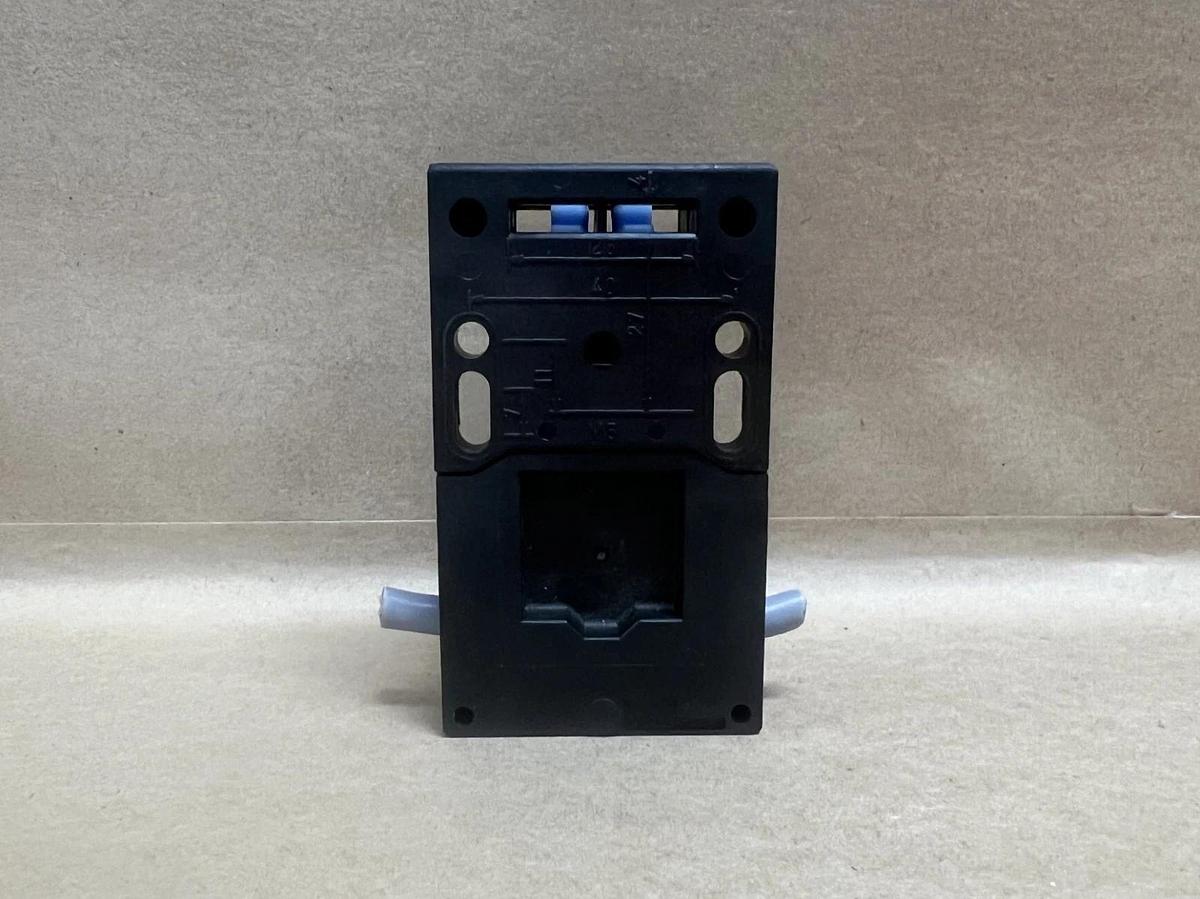 Used Schmersal AZ 16-02zvrk Safety Switch