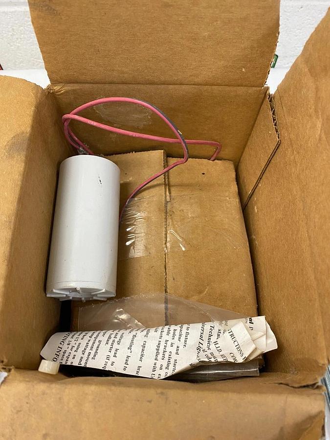 Universal Lighting Technologies M400MLTAC4M-500K Magnetic Ballast Replacement