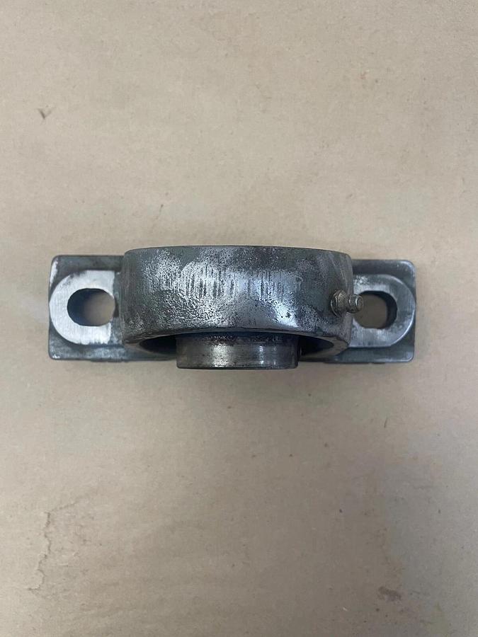 Used PTI Industries P207 Pillow Block/ Bearing Housing, 1-1/2”