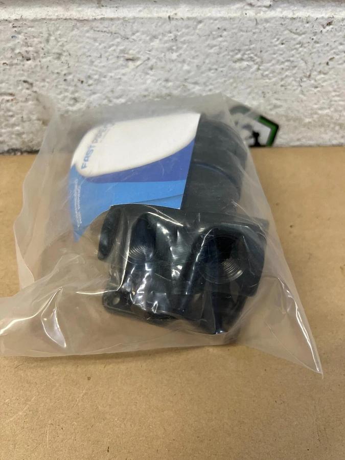 Used Rapid Air F2024 FastPipe Wall Outlet