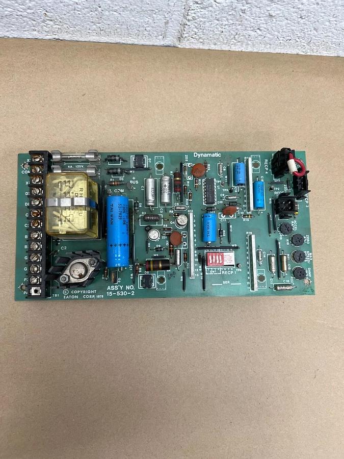 Used Eaton Dynamatic 15-530-2 Control Board