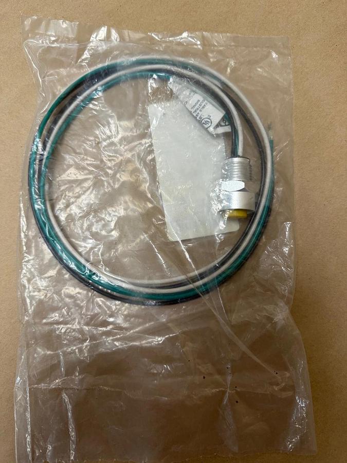 Used Phoenix Contact SACC-E-MINF-3CON-NPT12-U20/1,0 Flush-Type Connector *NEW*