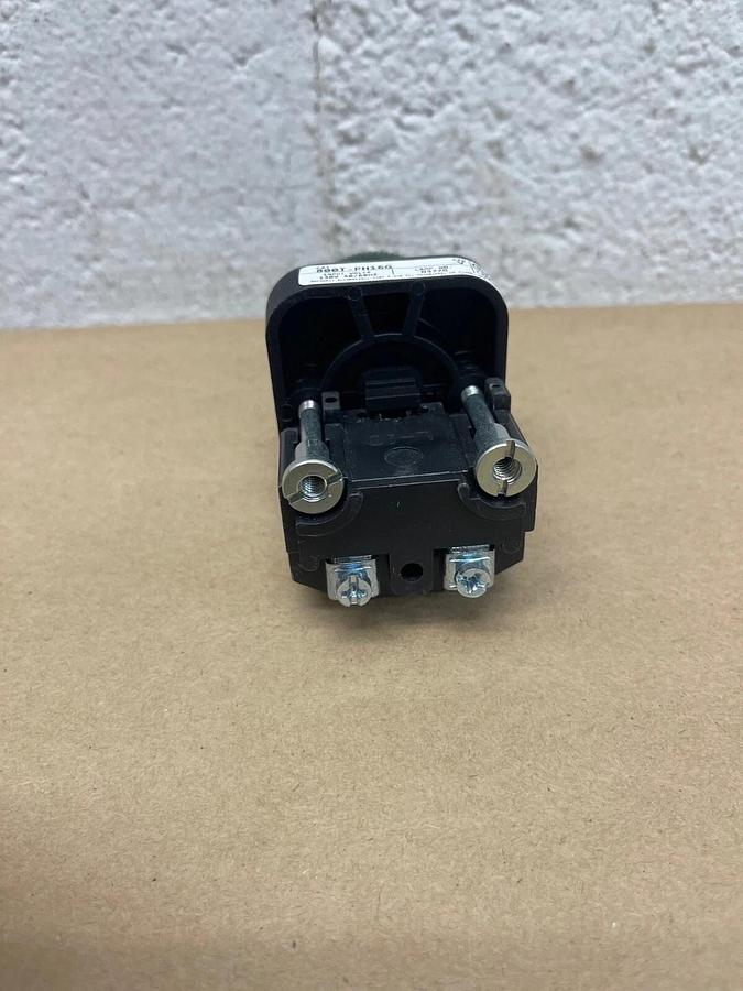 Used Allen-Bradley 800T-PH16G Ser V 30mm Pilot Light Green Lens LED Lamp 120VAC