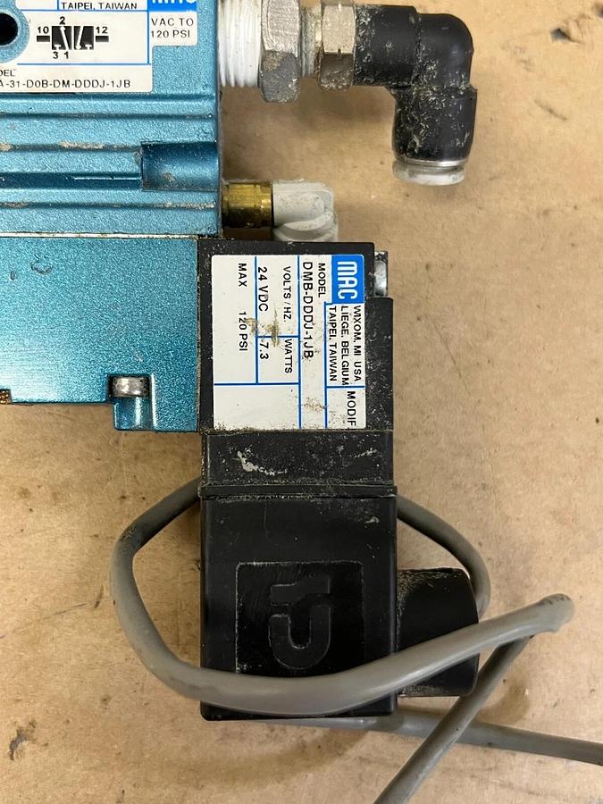 Used MAC 52A-31-D0B-DM-DDDJ-1JB Solenoid Valve