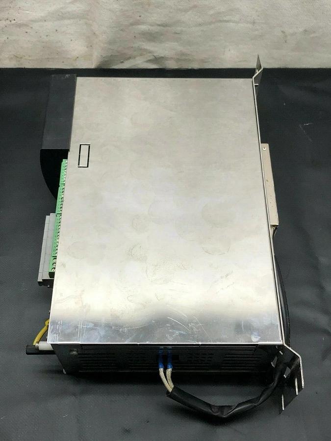 Used VACON RU-UVC-4002-OH 2HP. 3.7 Amp Drive