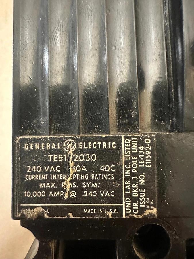 Used General Electric TEB132030 30A  3 Pole Circuit Breaker
