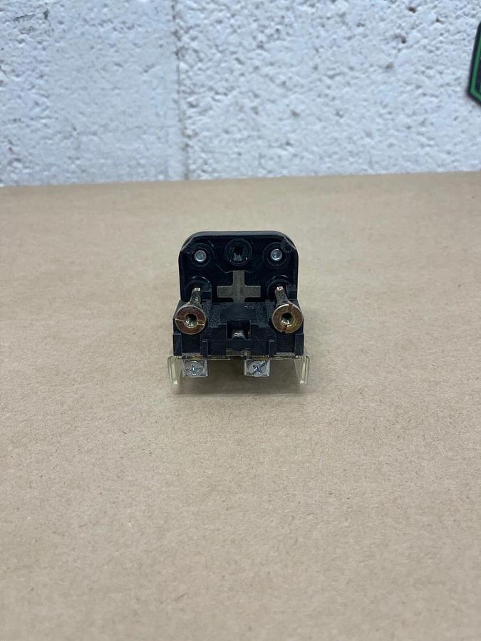 Used Allen-Bradley 800T-A2D1 Push Button, Series C, Black