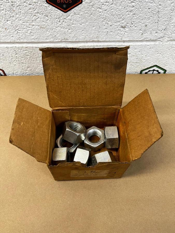 Hex Nut 112CNFH5Z Hex Finish Nut GR5 ZP - Lot of 7