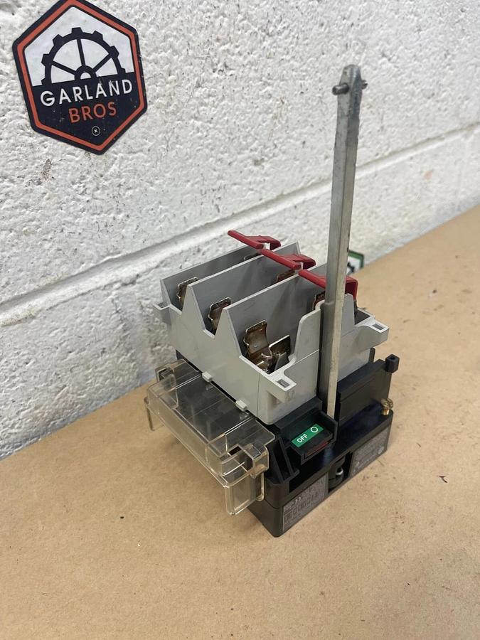 Used Allen-Bradley 194R-NJ030P3 Fusible Disconnect Switch, Ser B, 30A, 600VAC 250VDC