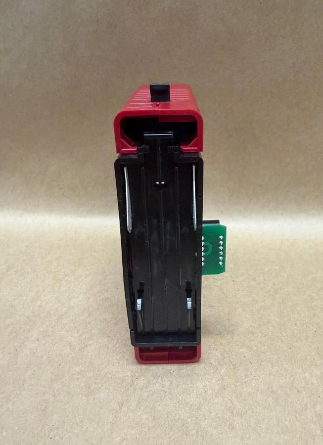 Used Red Lion CSDI014R Digital I/O Module