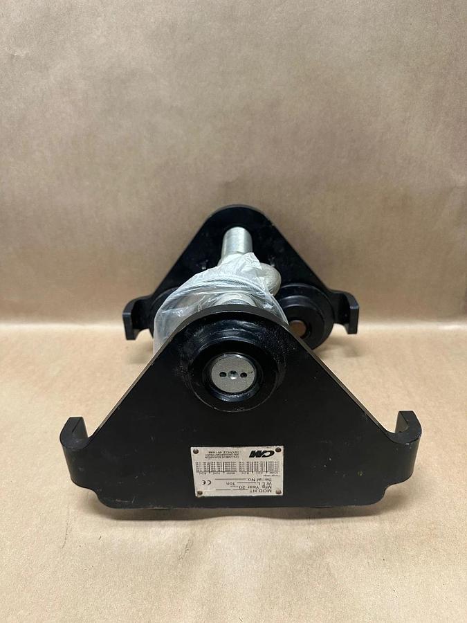 Used Columbus McKinnon P2-A 2 Ton Plain Clevis Trolley