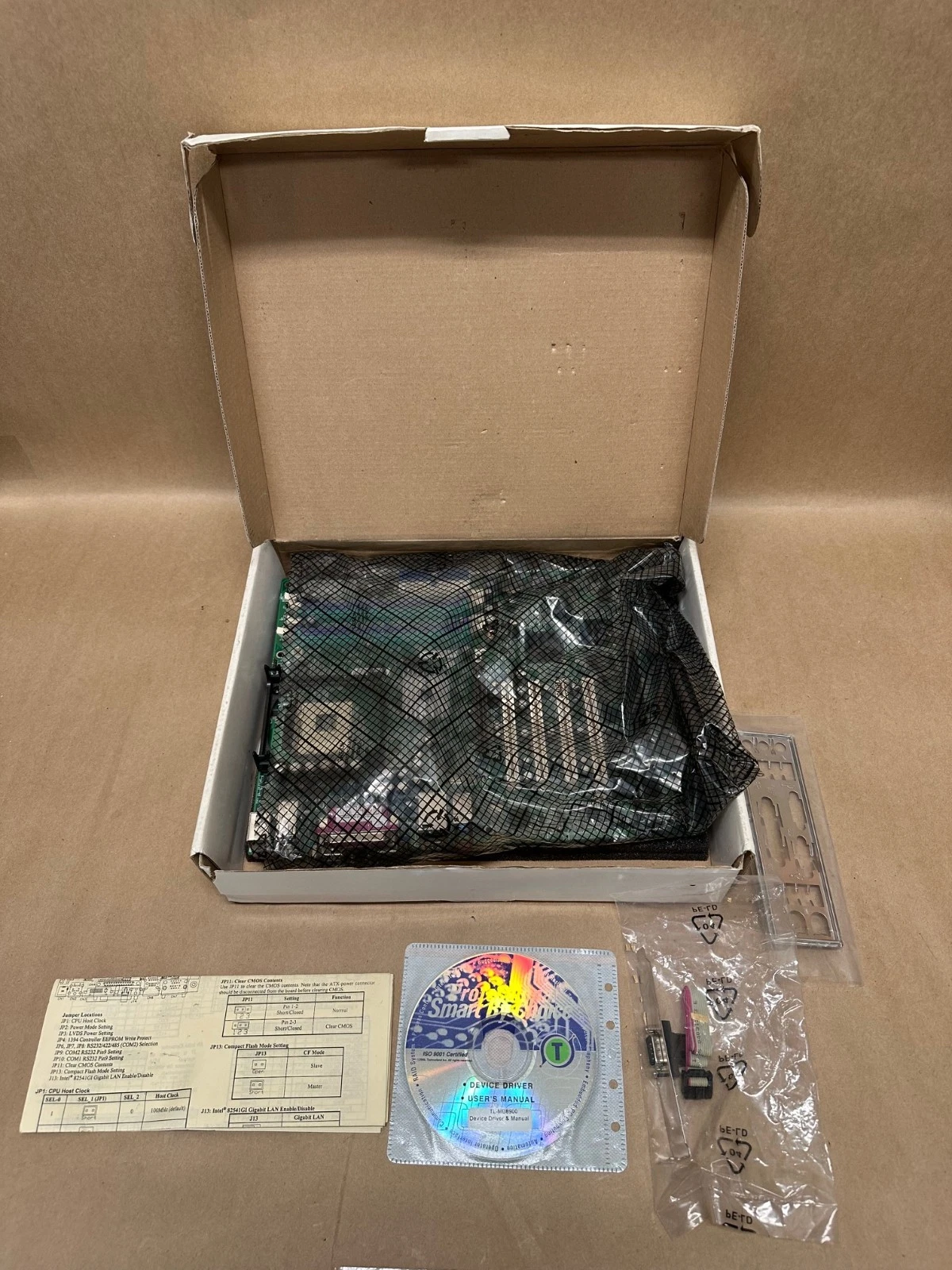 Used MB820F Motherboard, Missing Pieces