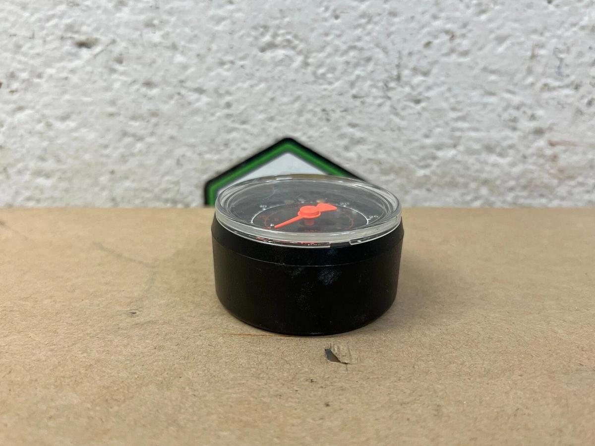 Used Fisher 0-30 Psi bar Pressure Gauge