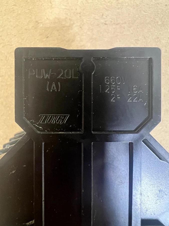 Used Togi PUW-20L4 (4) Terminal Blocks