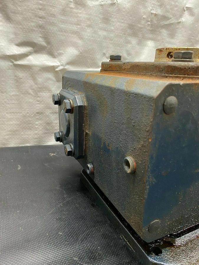 Used Grove Gear FHMQ1300-2 Flexaline Gearbox, Ratio 30:1, Input HP 2.565, Frame 180TC