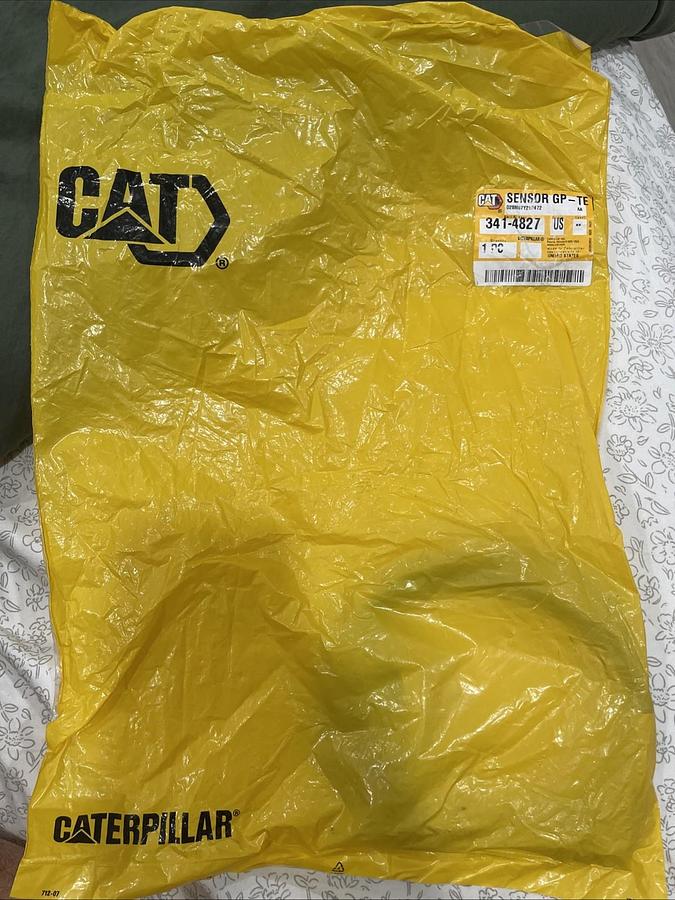 Used CAT 1 8N3833 7924 Temperature Sender