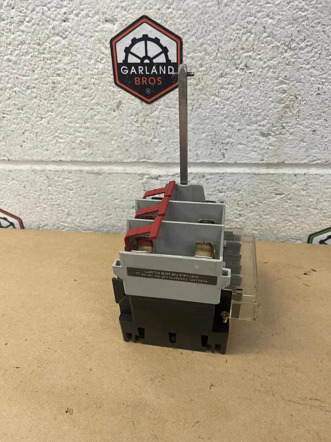 Used Allen-Bradley 194R-NJ030P3 Fusible Disconnect Switch, Ser B, 30A, 600VAC 250VDC