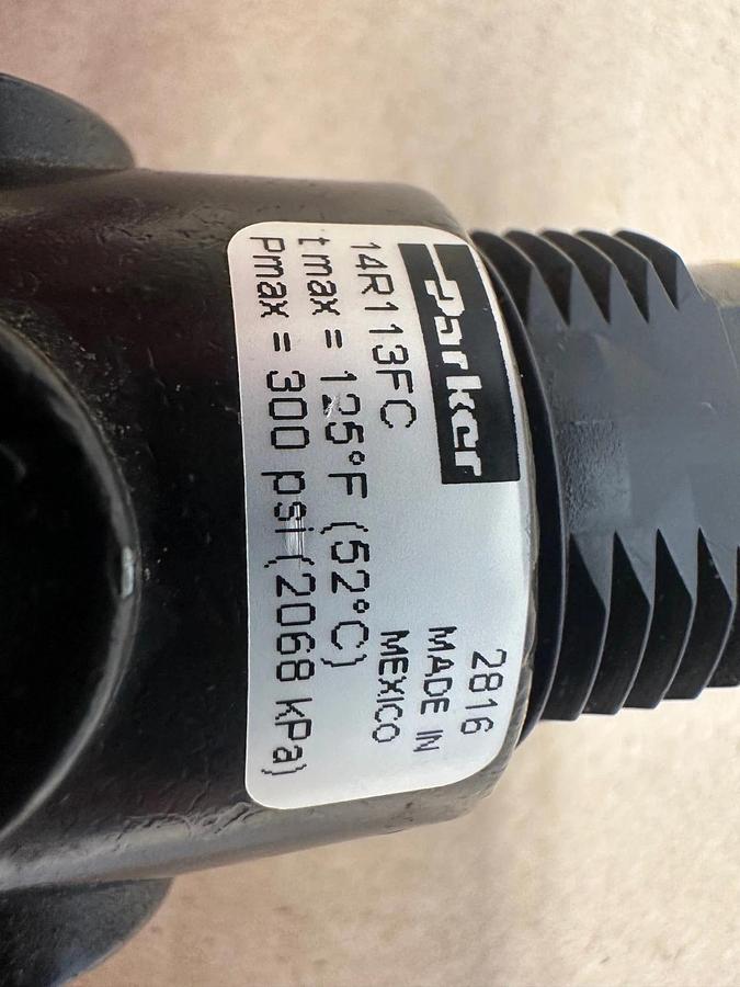 Used Parker 14R113FC Regulator