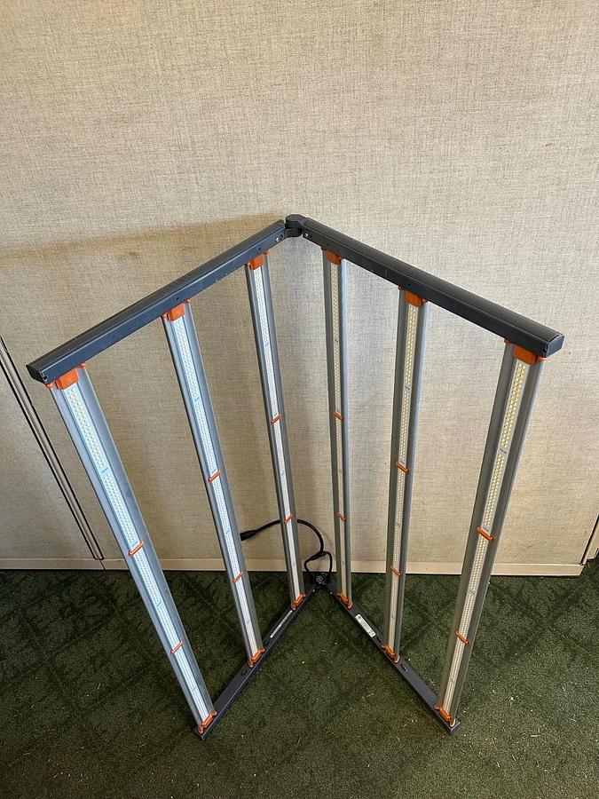 Used Fluence Bioengineering SR-2X-I LED Grow Light System, No Power Cord