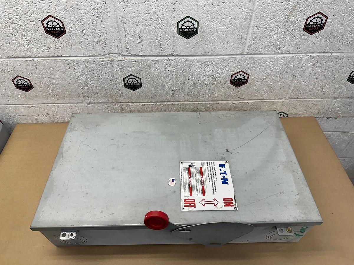 Used Eaton DH364NGK Heavy Duty Safety Switch 200A, 600VAC
