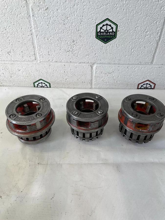 Used Ridgid Exposed Rachet Threader Set 17 Pieces, Ratchet Threader & Strap Wrench